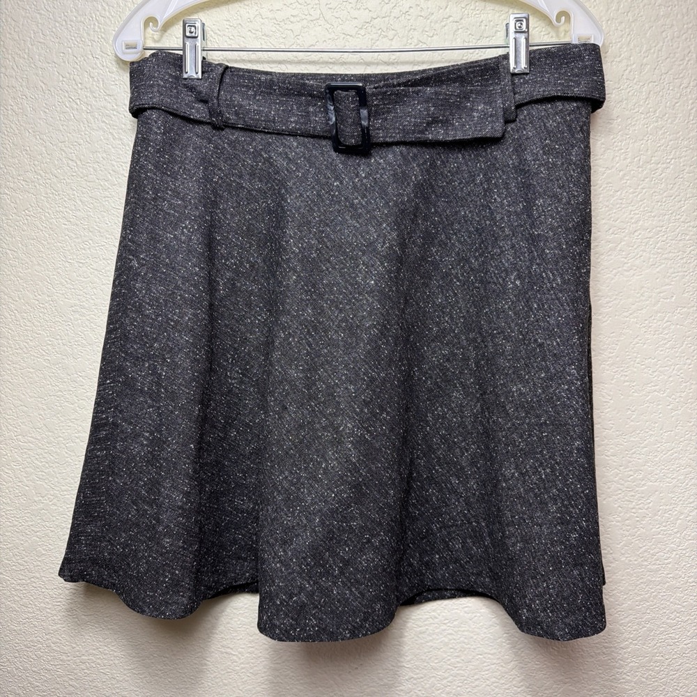LOFT Dark Gray Skirt Size 8 Belt Accent Work Career Academic Preppy Fit & Flare